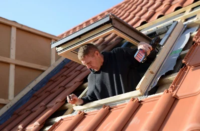 Pose de fenêtres de toit Velux à Thèreval